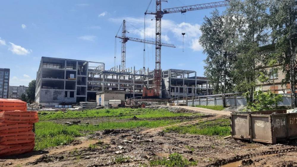 Доступ к знаниям. В Пермском крае идет строительство 13 новых школ