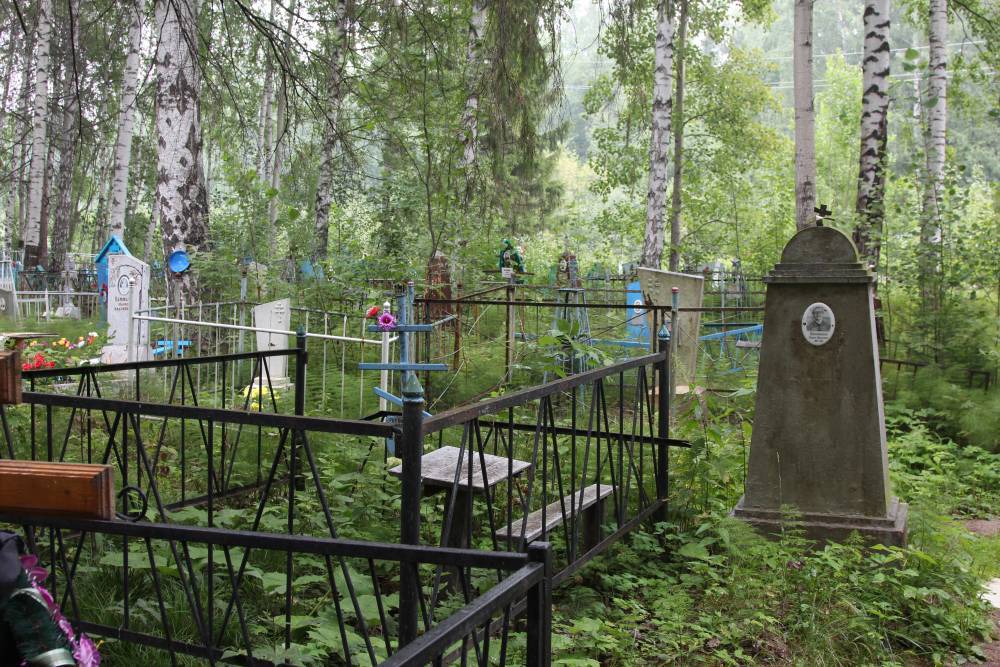 В Пермском крае жители нашли открытый гроб