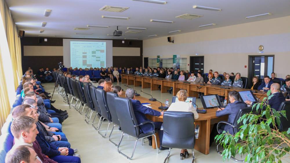    На «Азоте» прошли встречи директора с трудовым коллективом