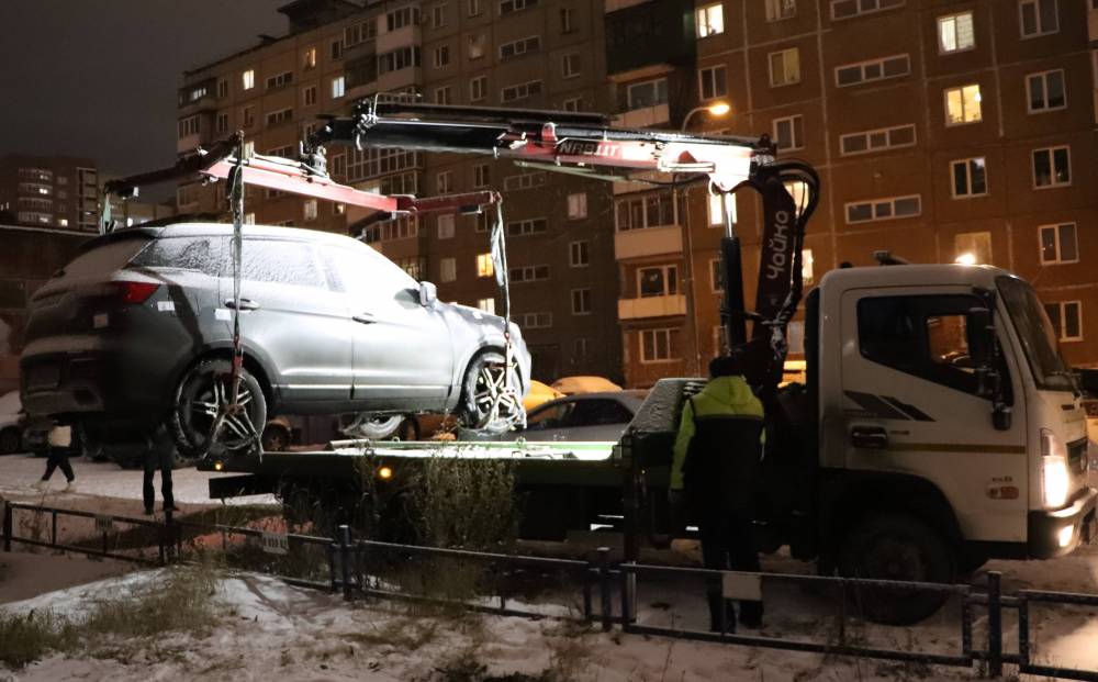 Судебные приставы арестовали автомобиль жительницы Дзержинского района Перми
