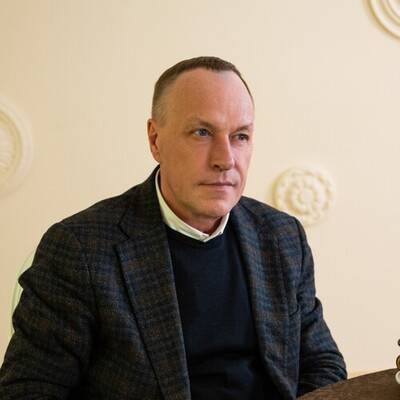 Какое послание вы бы отправили себе из 2024-го в 2004-й год?