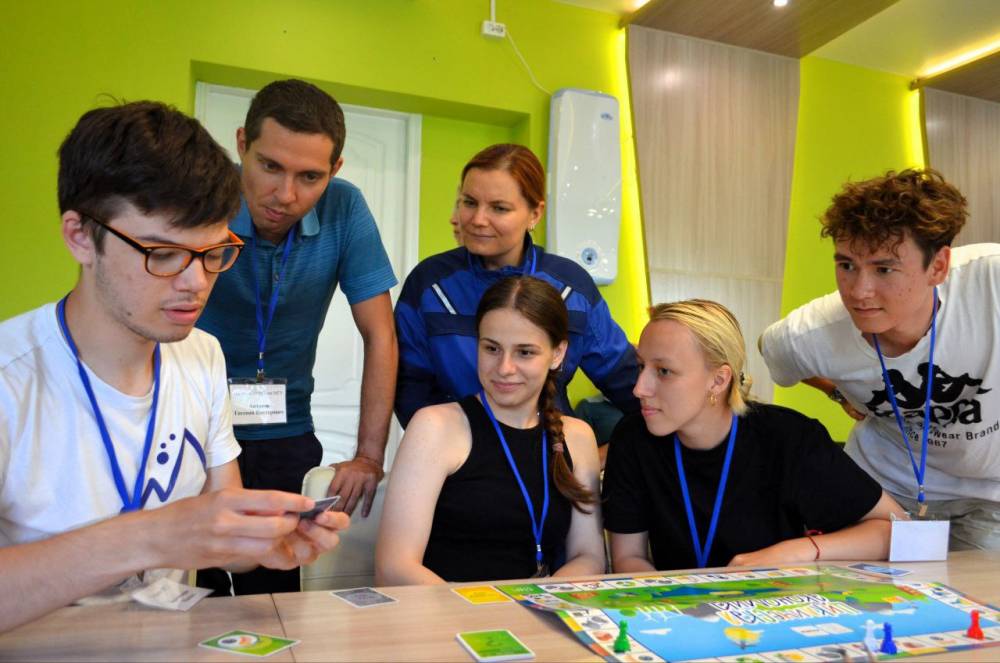 ​«Масштаб воодушевил»: студенты МГУ на ПЦБК познакомились с экономикой замкнутого цикла