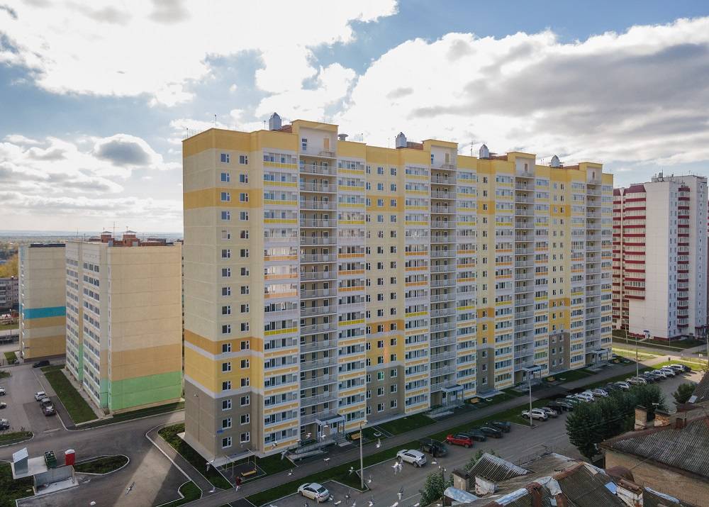 ​С опережением срока началось заселение дома по ул. Ушакова, 15