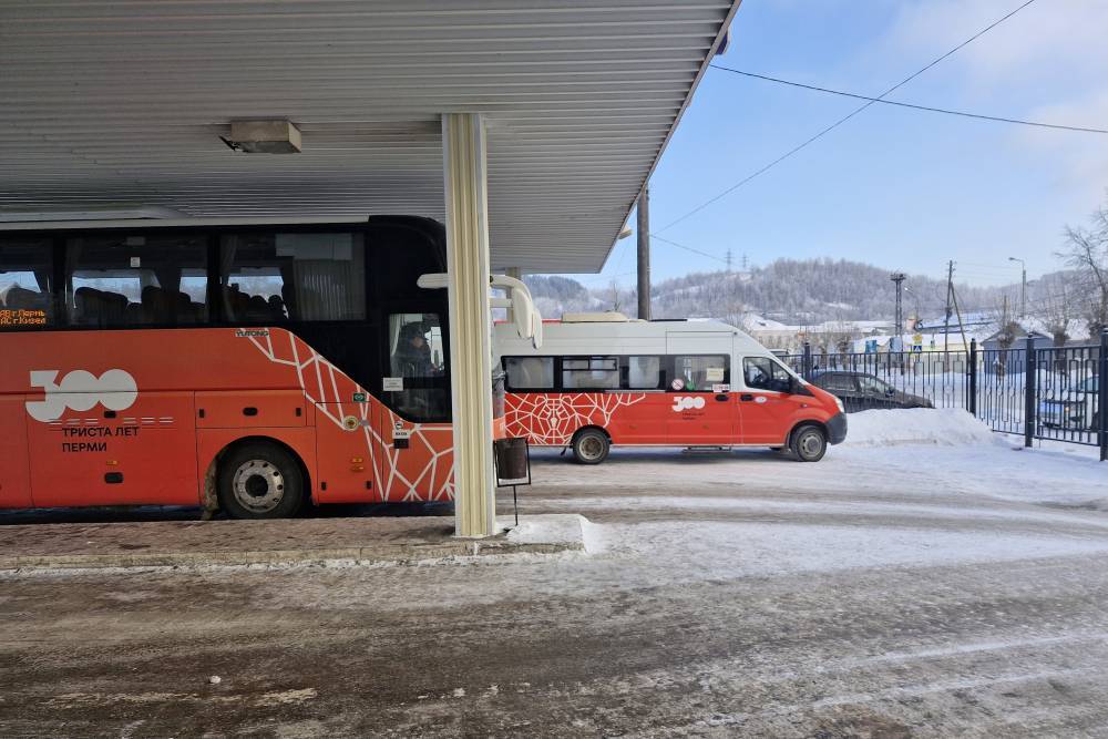 В Краснокамске временно изменили движение автобусов из-за ремонта дороги