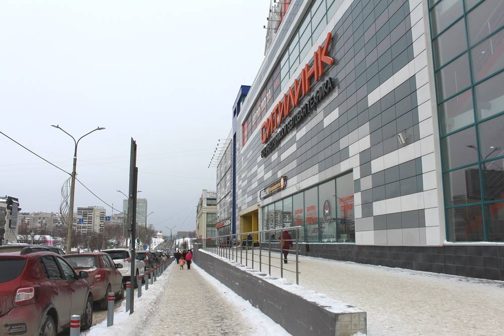 В Перми предприниматели стали вывозить снег после замечаний районных властей