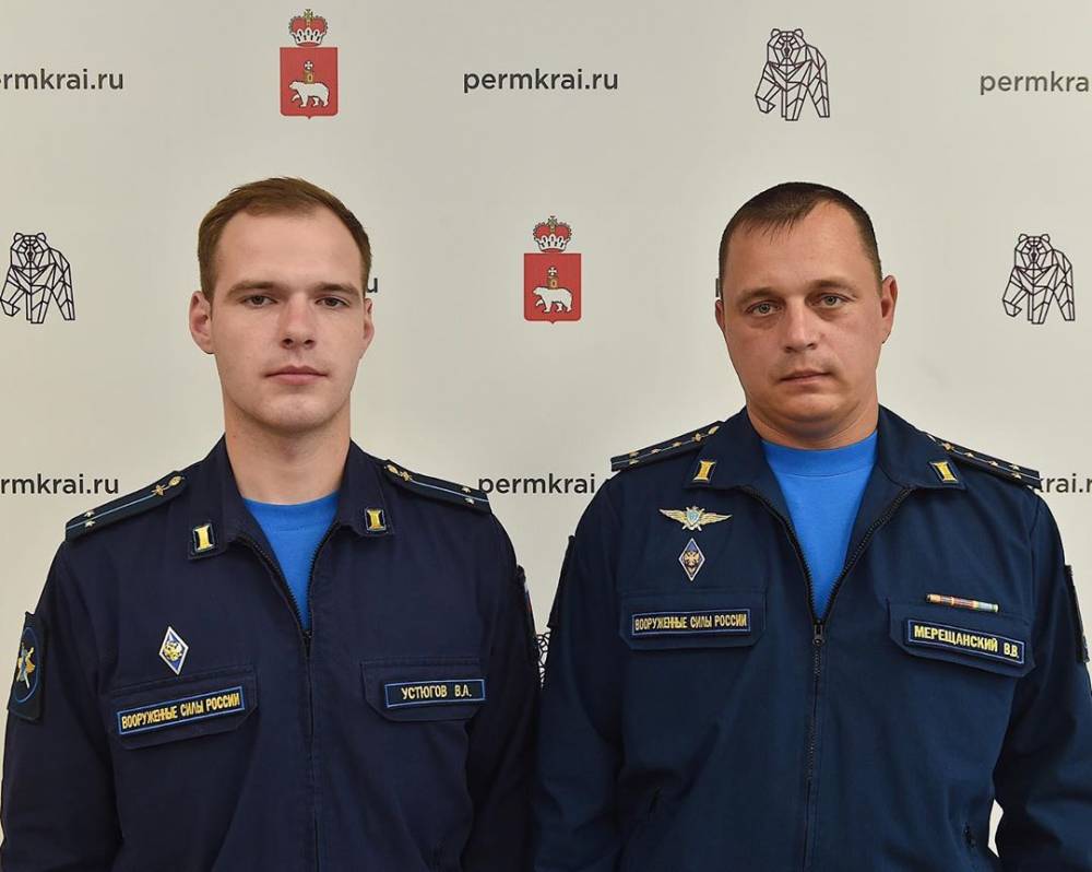 Глава Прикамья поблагодарил летчиков, посадивших самолет с поврежденным колесом стойки шасси