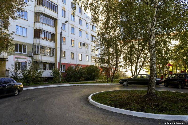 ​Глава Перми Алексей Дёмкин проинспектировал ремонт скверов в Мотовилихе