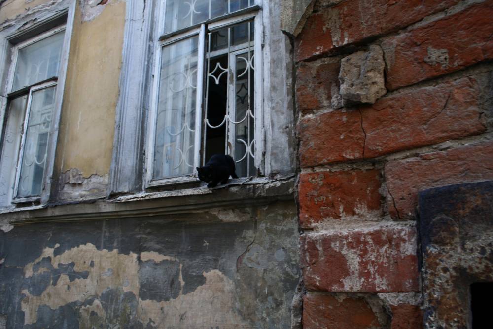 Мэрия изымает участки под аварийными домами в Дзержинском районе