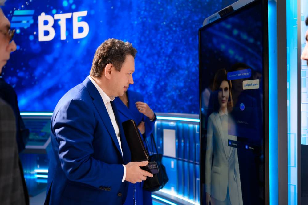 Чистая прибыль ВТБ по МСФО за 10 месяцев выросла на 0,6%, до 407,2 млрд руб.