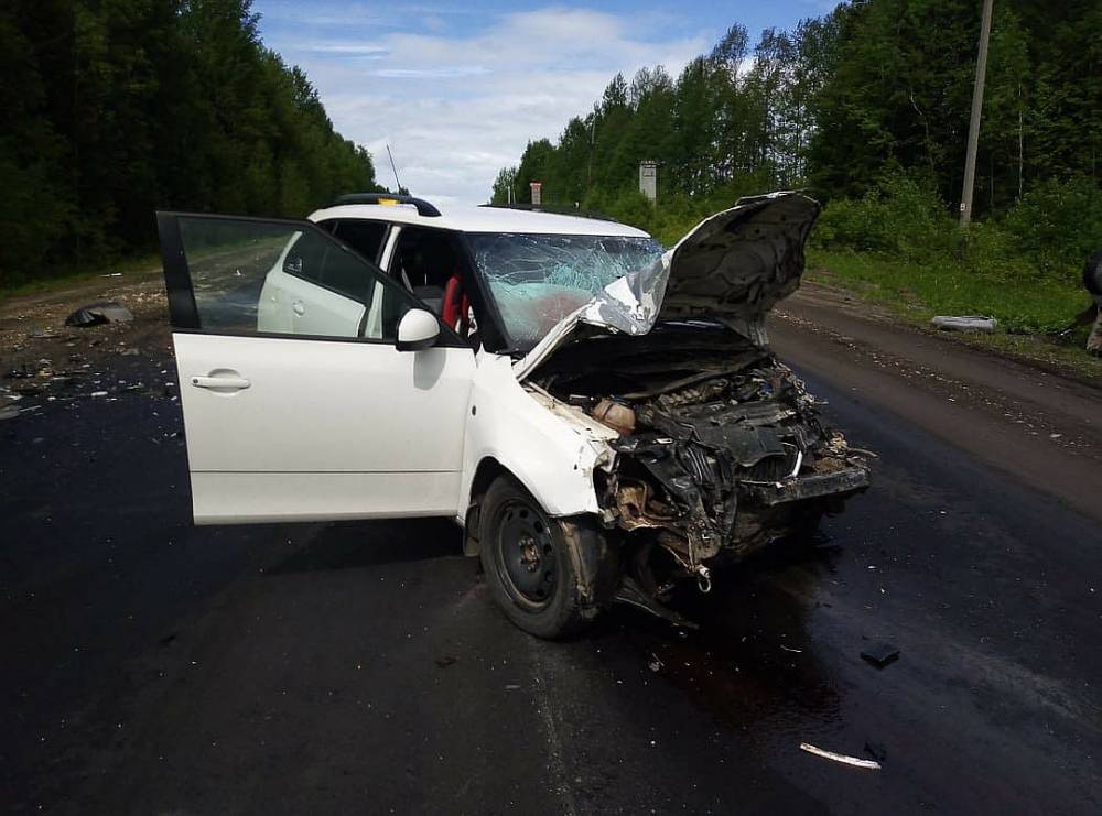 В ДТП в Пермском крае один человек погиб и шестеро пострадали