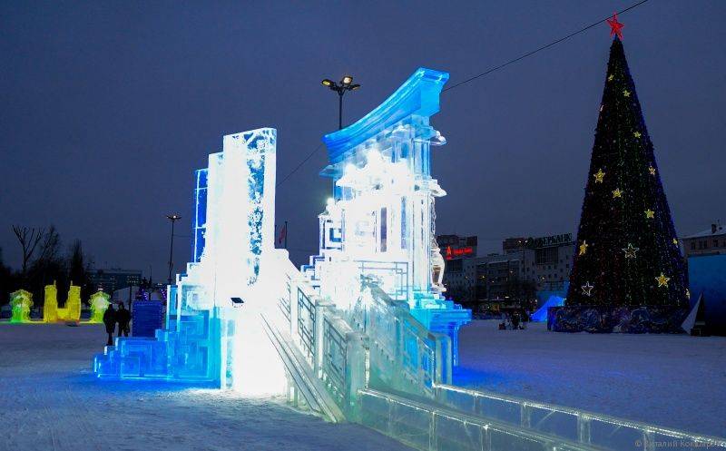 ​В центре Перми открылся главный ледовый городок 