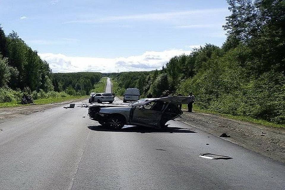 В ДТП в Пермском крае один человек погиб и шестеро пострадали