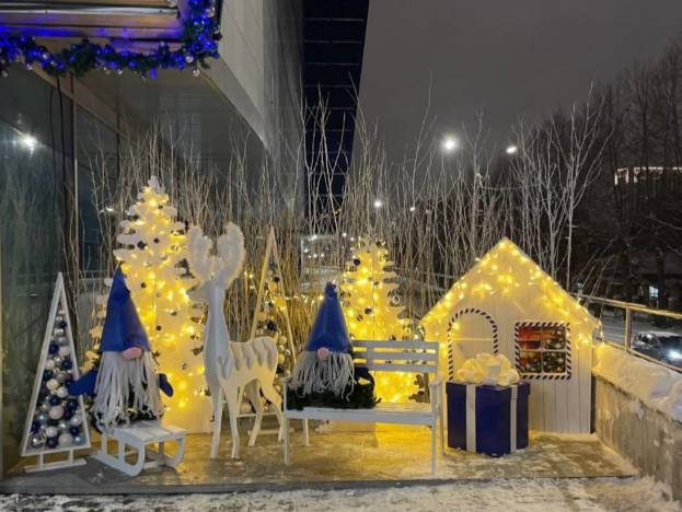 ​Предприятия Перми могут заявиться на конкурс по лучшему новогоднему оформлению