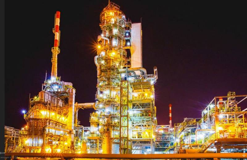 ​Первый в цифре