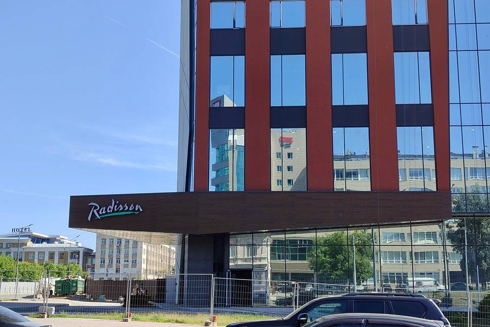 ​Втроем идут за звездой. Как продвигается строительство отелей в центре Перми?