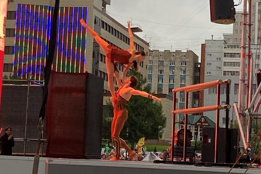 ​Прима-балерина Светлана Захарова и артисты Большого театра выступили на эспланаде в Перми