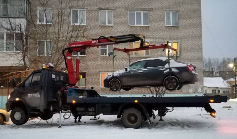 ​Жители Краснокамска лишились автомобилей из-за долгов за тепло и горячую воду