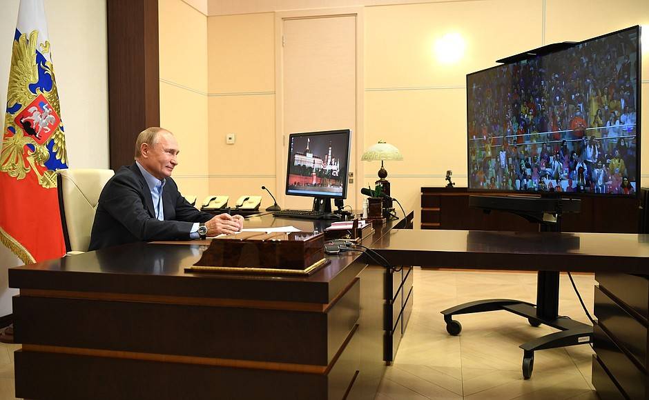 ​Владимир Путин: «Считаю, что конкурс «Большая перемена» должен стать ежегодным»