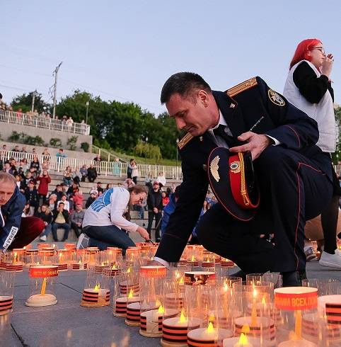 В Перми прошла мемориальная акция «Огненные картины войны»