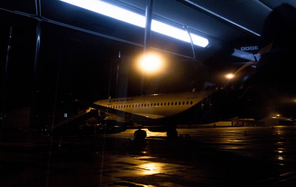 ​Прилет и вылет семи рейсов в Пермском аэропорту задерживается