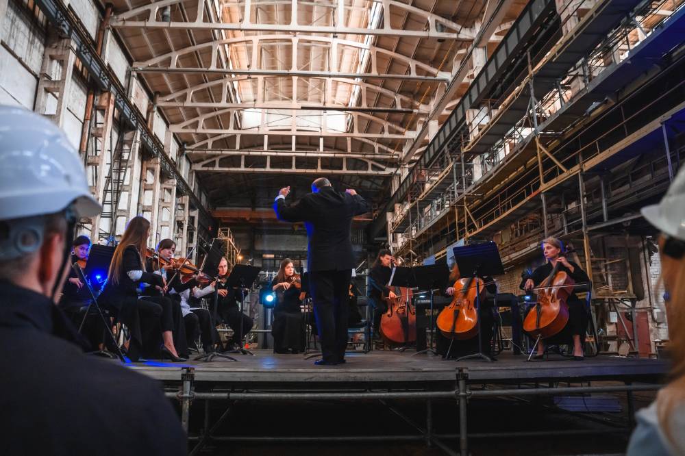 ​«Тихая дискотека» и концерт на заводе: в Закамске пройдет городской музыкальный фестиваль