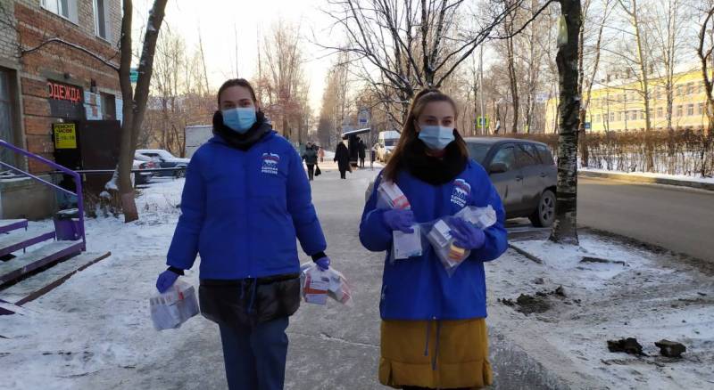 «Это моя благодарность России»: истории о студенческой работе в волонтёрских центрах