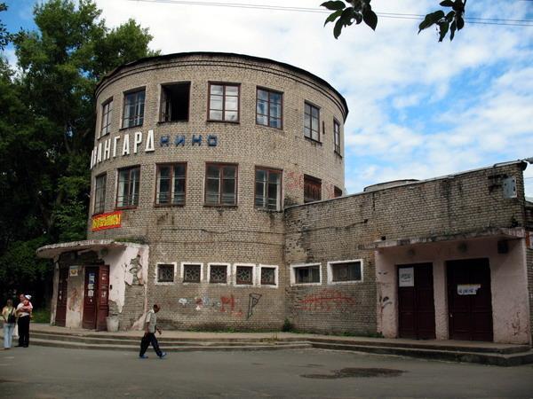 Башню с кровлей сохраним