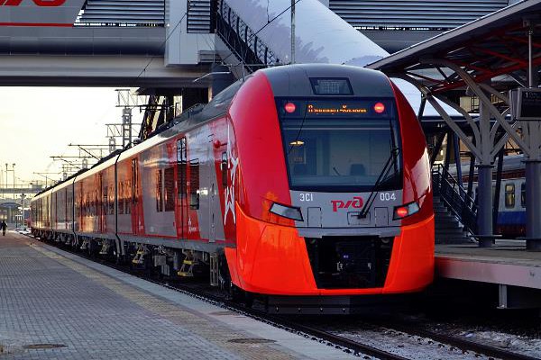 Скоростной поезд «Ласточка» будет ходить из Перми в Екатеринбург