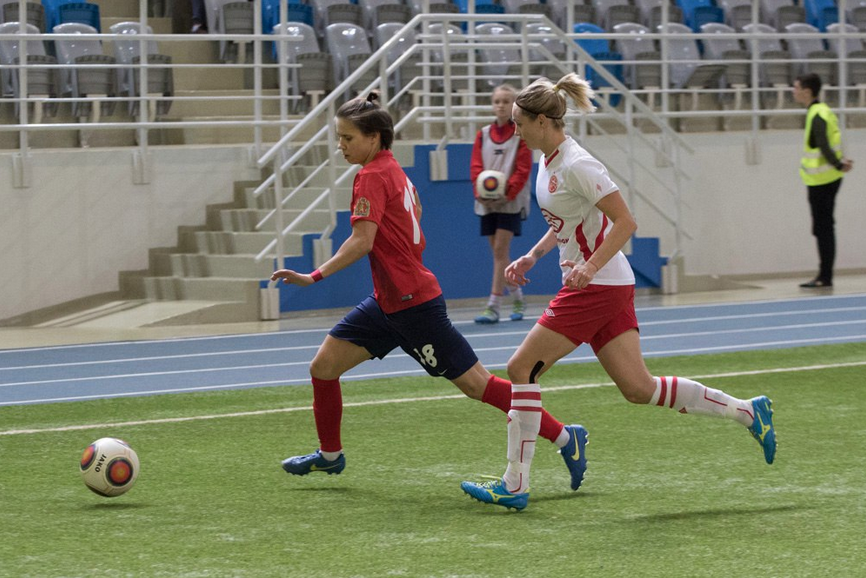 ЖФК «Звезда-2005» остается на первом месте турнирной таблицы