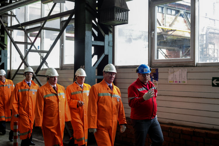 ОМК и правительство Пермского края договорились о совместном поиске инвестора для промышленной площадки Чусовского металлургического завода