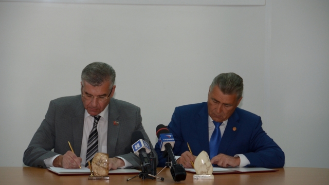 Власти Перми и Пермского района заключили Соглашение о создании Пермской агломерации