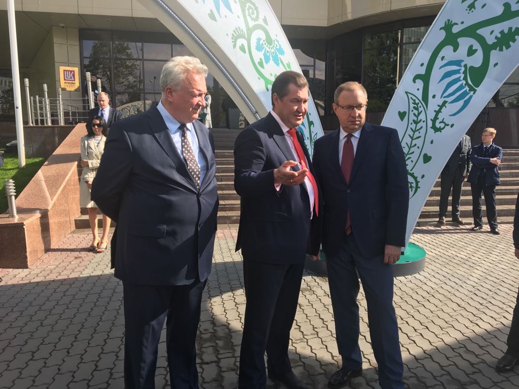 ​«ЛУКОЙЛ» презентовал жителям Перми «зелёный остров» на улице Ленина