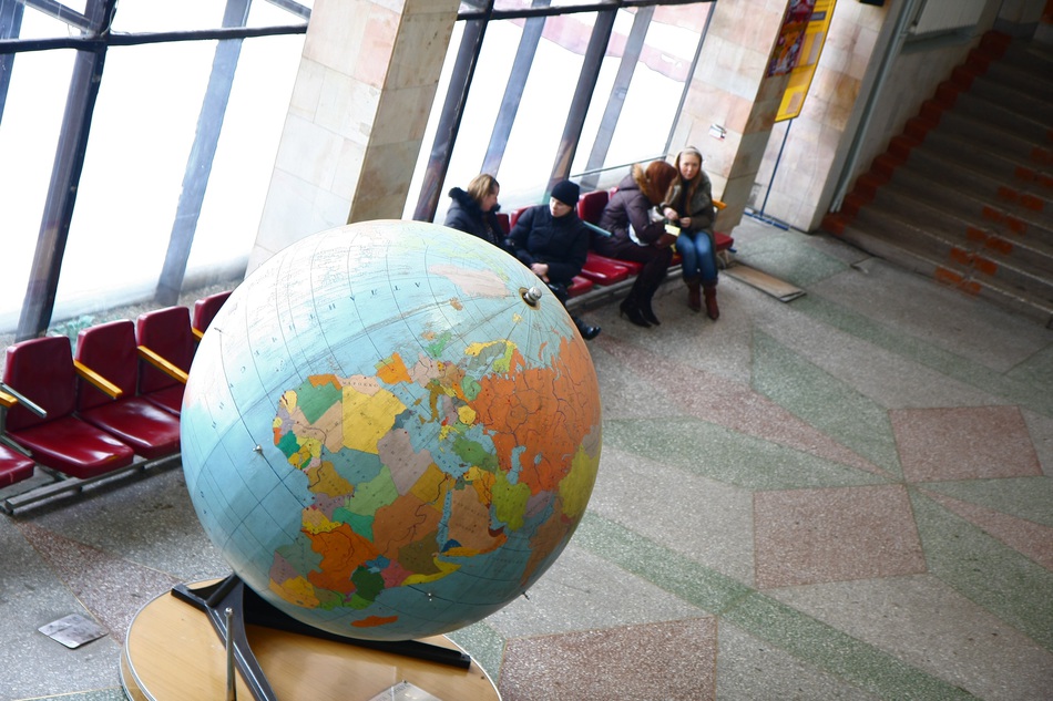 Молодым везде у нас дорога?