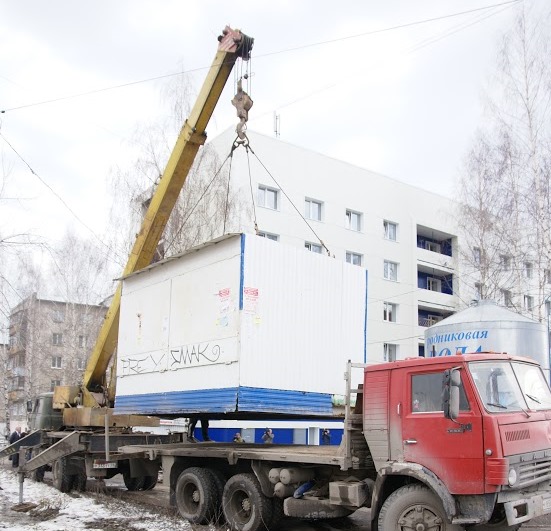 В Перми сносят незаконные киоски организаций, выдающих микрозаймы