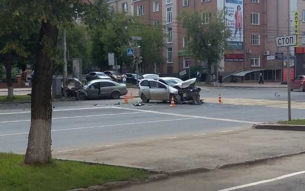 ​Пять человек пострадали в ДТП в центре Перми