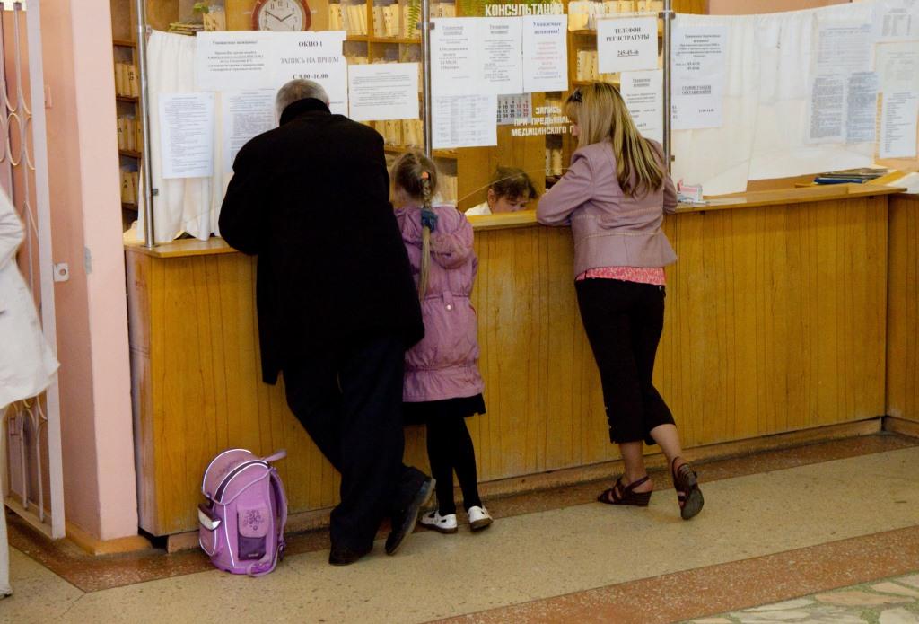 В Прикамье из-за вспышки инфекции норовируса закрыли школу и детский сад 