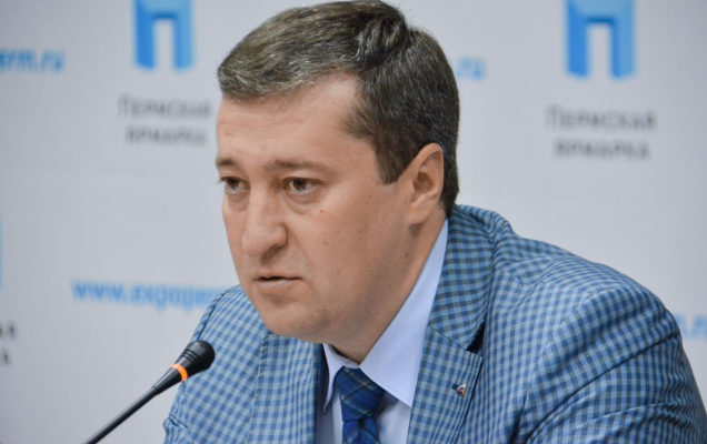 По данным экзит-поллов в 61-м округе лидирует Дмитрий Сазонов