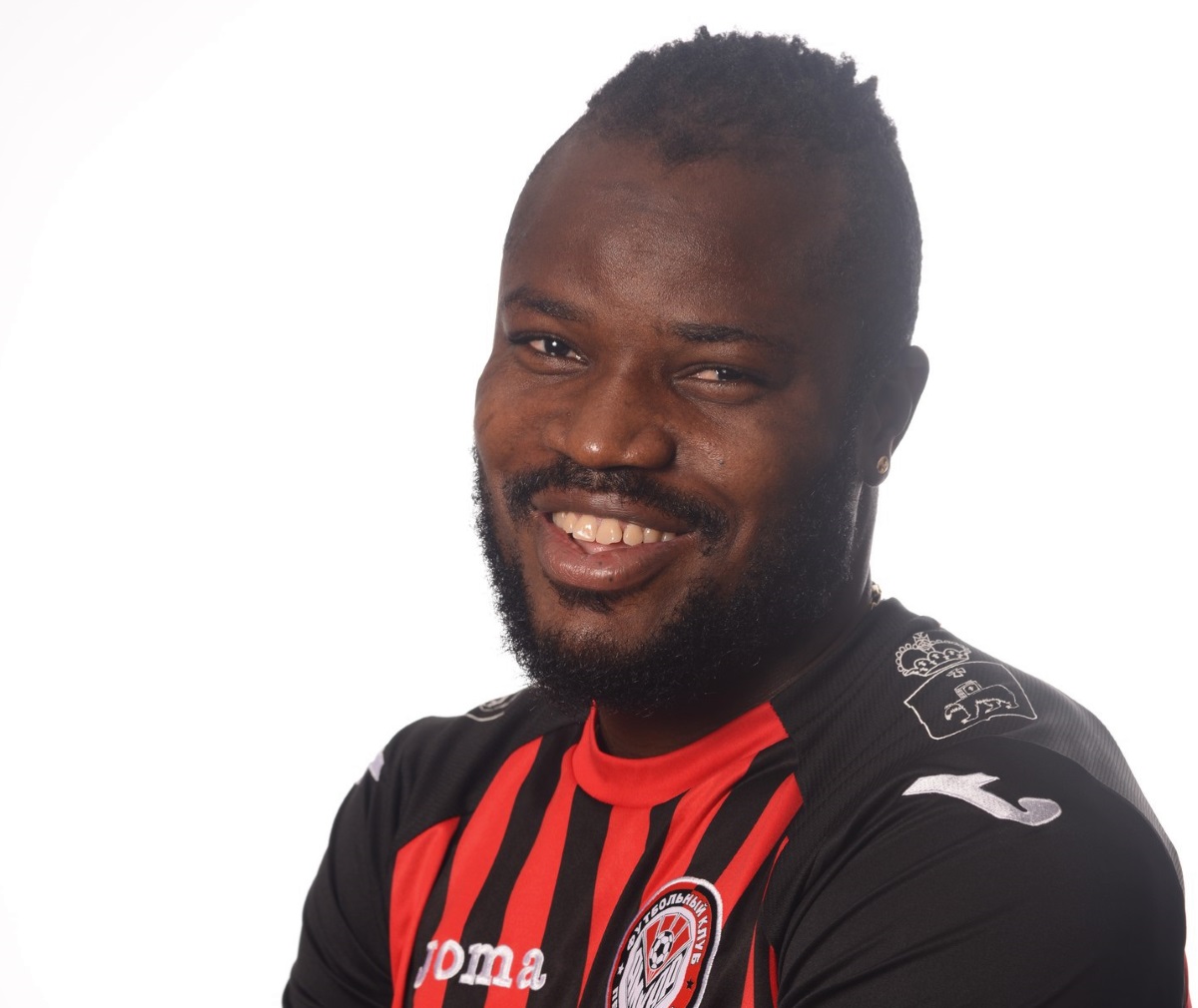 Полузащитнику «Амкара» Фегору Огуде вернули украденный паспорт