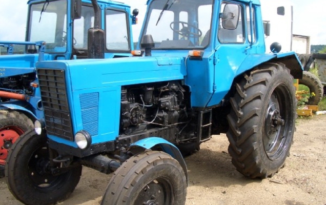 В Прикамье осудят жителя, разгромившего трактором козырек подъезда из-за ревности