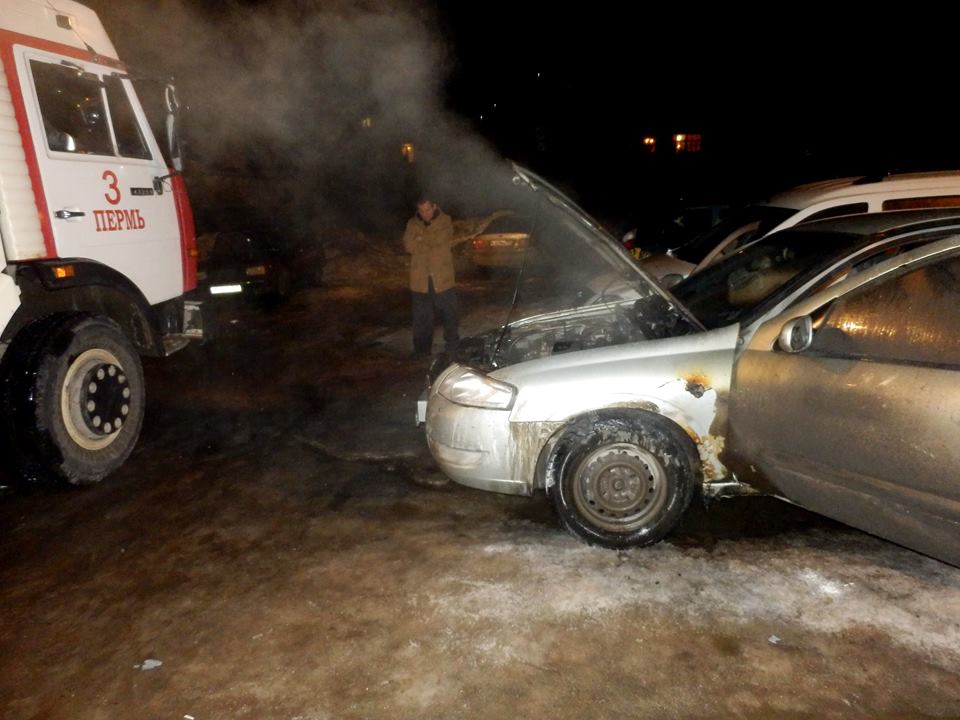 У пермской общественницы Анастасии Мальцевой ночью подожгли машину