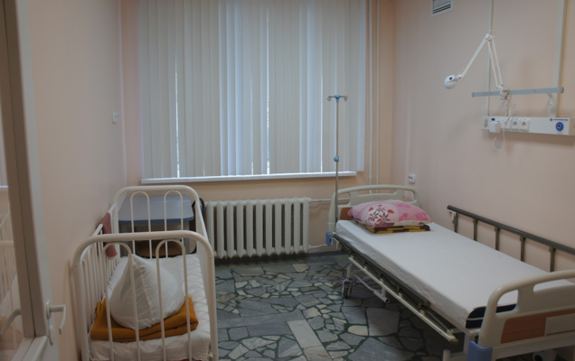В Пермском крае приставы закрыли больницу и лабораторию при ней