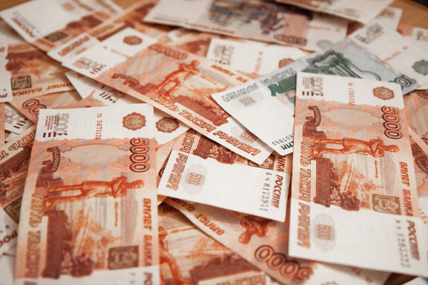Почти 500 миллиардов рублей вложено в экономику Пермского края за последние три года