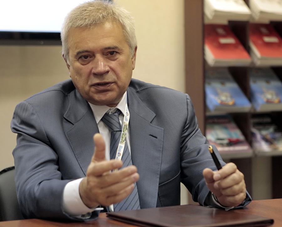 Виктор Басаргин и Вагит Алекперов обсудили планы развития «ЛУКОЙЛ» на 2015 год