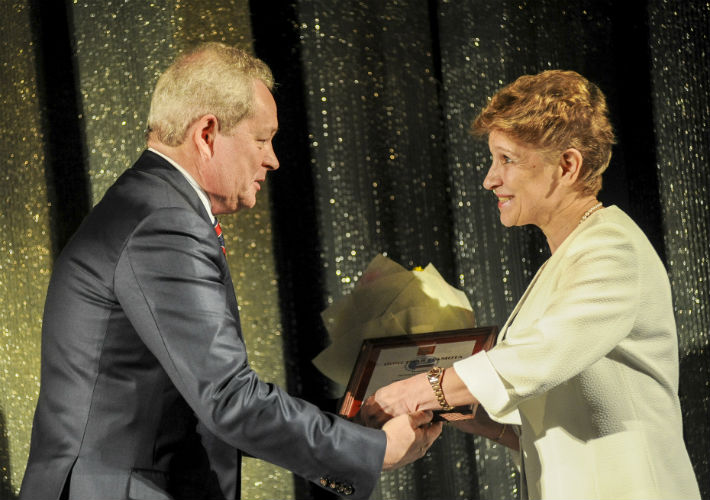 Губернатор Виктор Басаргин наградил лучших учителей Пермского края