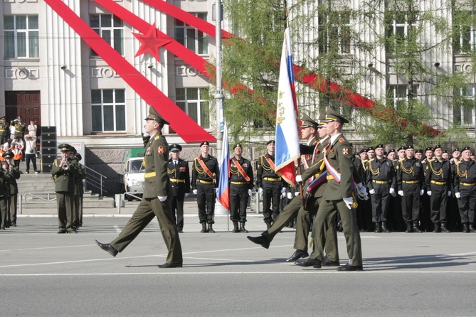В Перми ограничат движение транспорта из-за репетиций Парада ко Дню Победы
