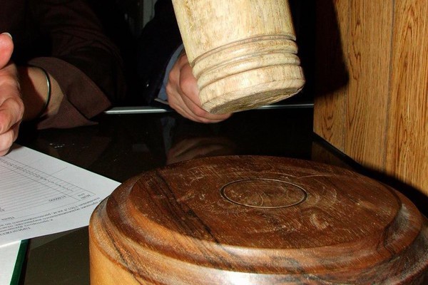 ​«Евроинвестгрупп» взыскал 140 тыс. долларов и 100 тыс. евро за пользование займами ОАО «Порт Пермь»