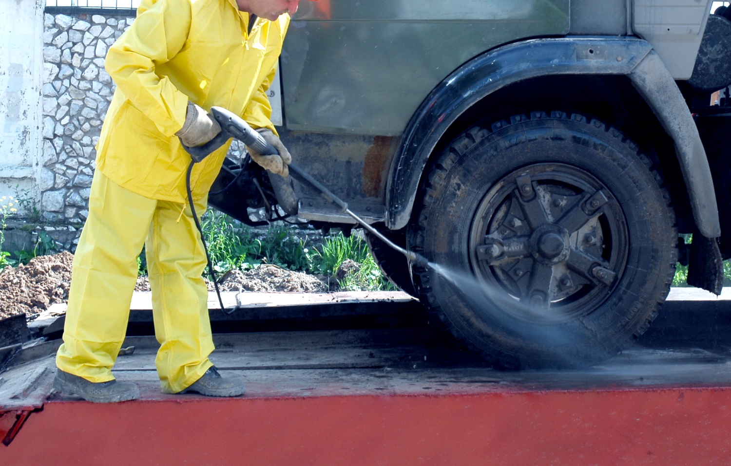 В Перми транспортную компанию оштрафовали за разрушение озонового слоя