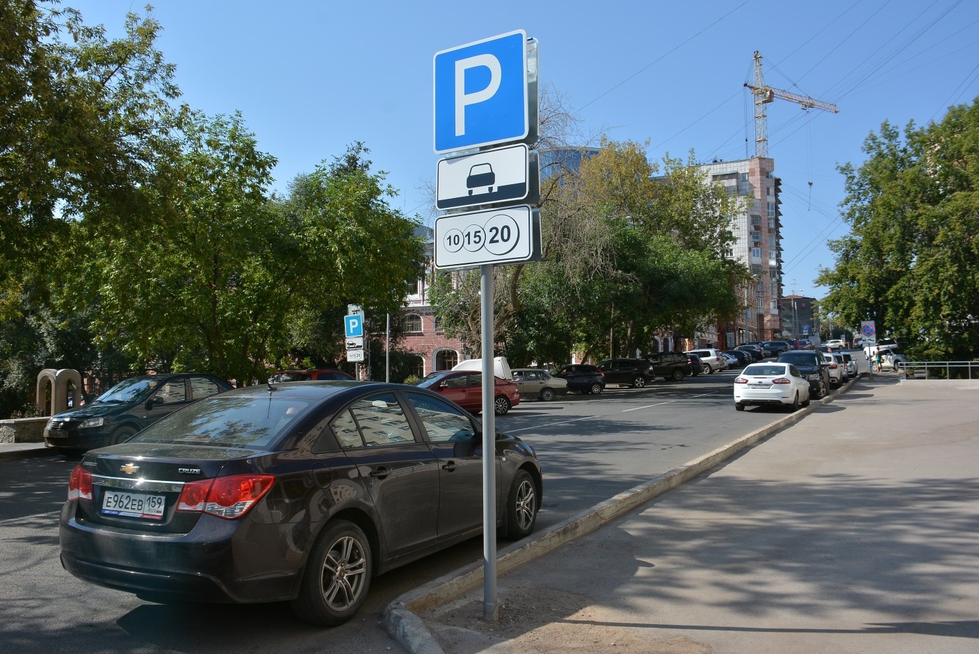 ​Пермские водители воспользовались платными парковками два миллиона раз
