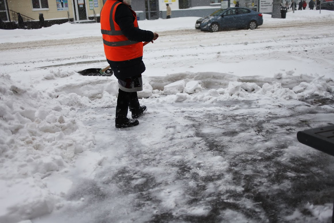 Пермская станция снежного Покрова. Уровень снега в Перми. В Пермь сегодня резко пришла зима фото.