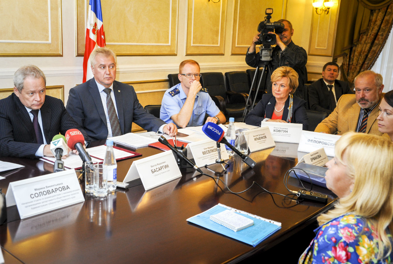 Виктор Басаргин провел личный прием жителей Пермского края